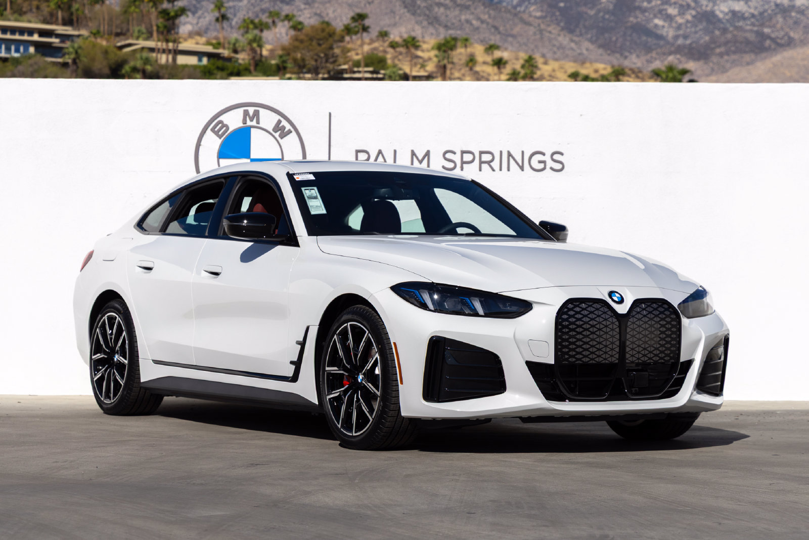 New 2026 BMW i4 eDrive40 w/ M Sport Package RWD image 2