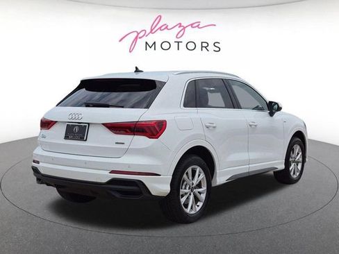 Certified 2025 Audi Q3 2.0T Premium w/ Convenience Package AWD/4WD image 5