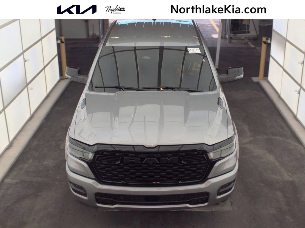 Used 2025 RAM 1500 Big Horn AWD/4WD image 1