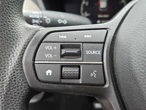 Used 2024 Honda HR-V LX image 12