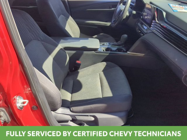 Used 2025 Toyota Camry LE FWD image 43