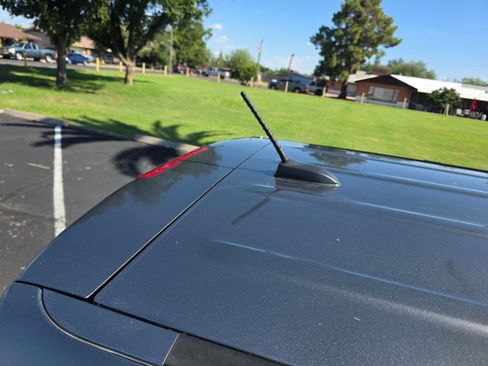 Used 2019 Kia Soul + FWD image 11