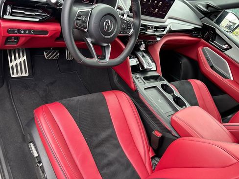 Used 2025 Acura MDX A-Spec image 9