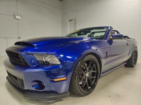 Used 2013 Ford Mustang Shelby GT500 RWD image 46