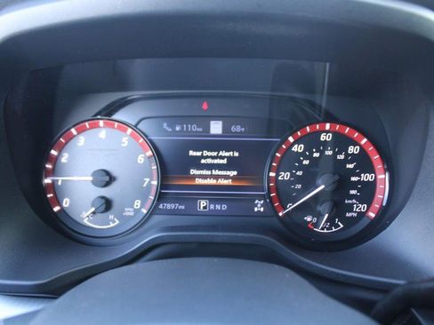 Used 2021 Nissan Titan PRO-4X w/ Pro-4x Utility Package image 17