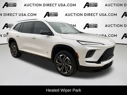 Used 2025 Buick Enclave Sport Touring w/ Power Package image 20