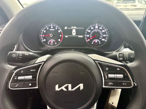 Used 2024 Kia Forte LXS FWD image 14