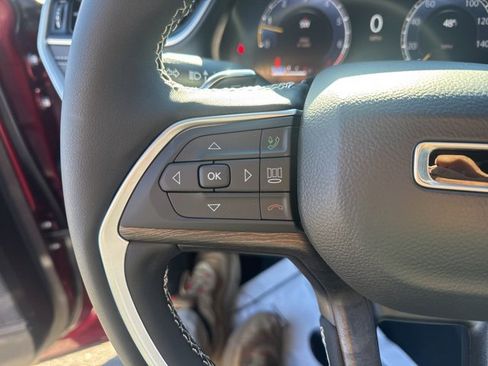 New 2025 Jeep Grand Cherokee L Limited w/ Trailer Tow Package image 22