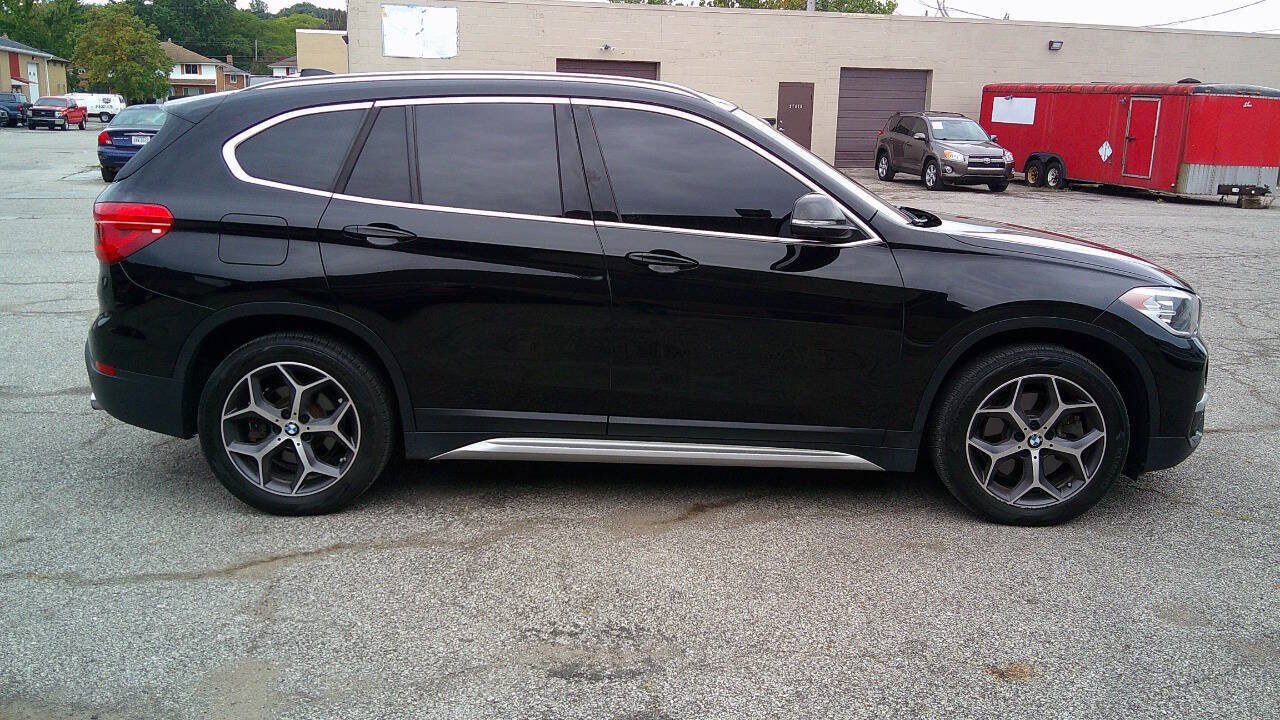 Used 2019 BMW X1 sDrive28i w/ Convenience Package FWD image 4