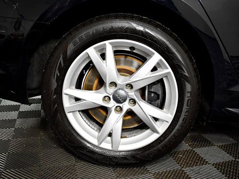 Used 2018 Audi A4 2.0T Premium w/ Convenience Package image 47