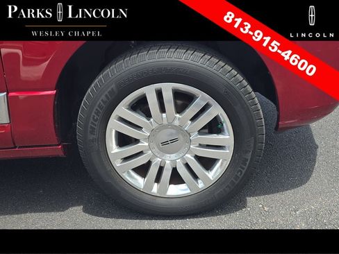 Used 2014 Lincoln Navigator 2WD image 34