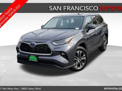 New 2025 Toyota Highlander XLE