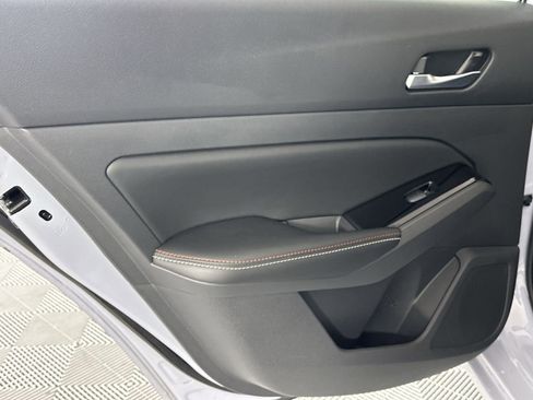 Used 2025 Nissan Altima 2.5 SR w/ SR Premium Package FWD image 29