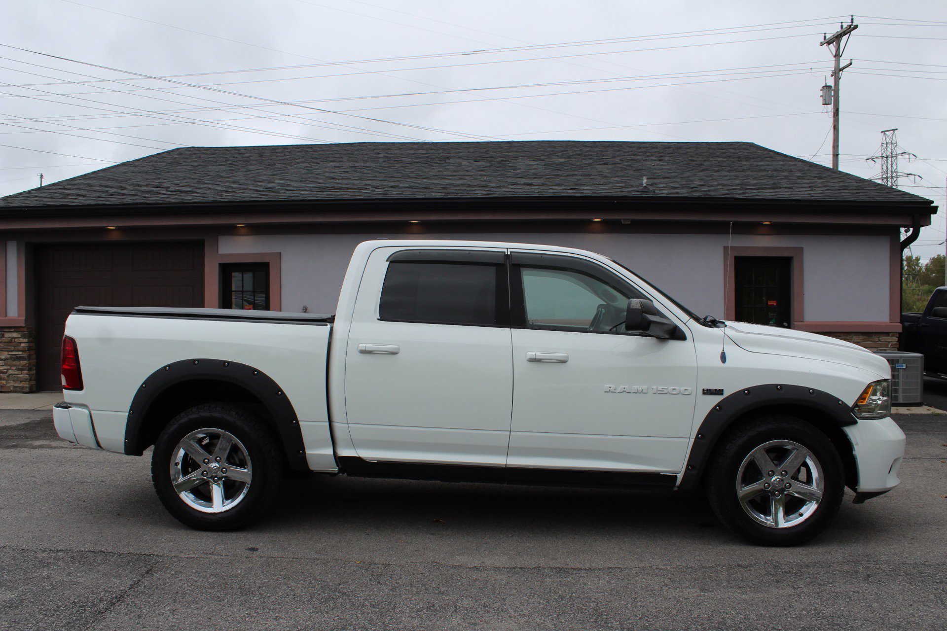 Used 2011 RAM 1500 Sport w/ Sport Premium Group AWD/4WD image 3