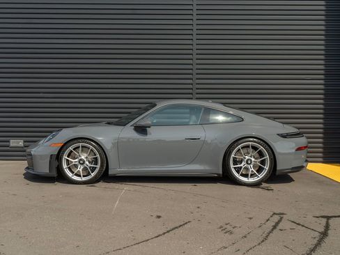 Used 2026 Porsche 911 GT3 RWD image 2