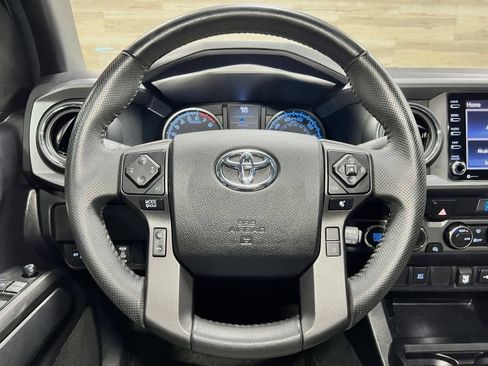 Used 2023 Toyota Tacoma TRD Sport AWD/4WD image 26