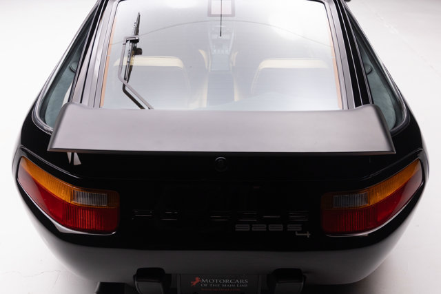 Used 1989 Porsche 928 S4 RWD image 21