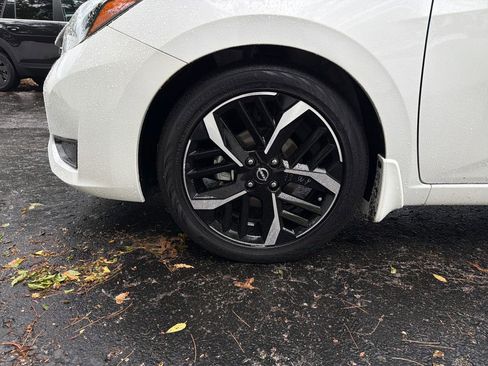 Certified 2025 Nissan Versa SR w/ Trunk Package FWD image 30