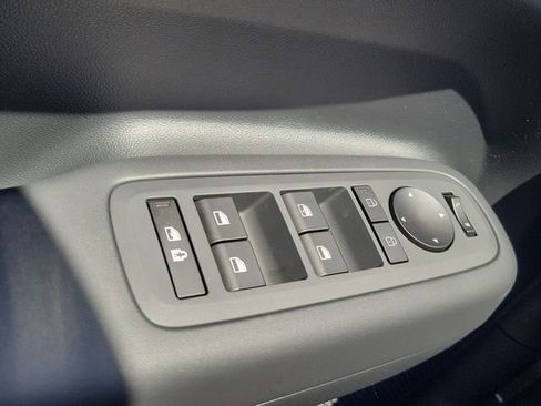 New 2026 Hyundai Santa Fe SE FWD image 17