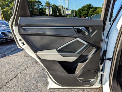 Used 2020 Audi Q3 2.0T Prestige image 36