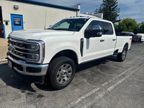 Certified 2025 Ford F350 Lariat w/ Lariat Ultimate Package AWD/4WD image 14