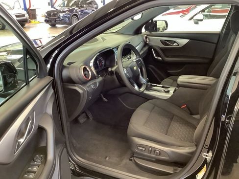 Used 2022 Chevrolet Blazer LT AWD/4WD image 18