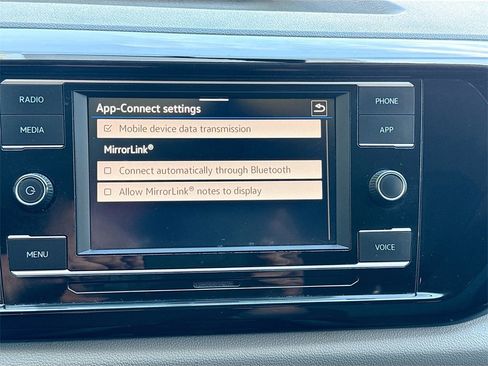 Used 2022 Volkswagen Taos S image 14