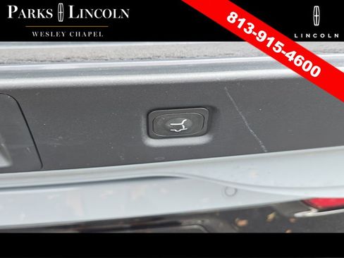 Certified 2025 Lincoln Navigator Reserve image 10