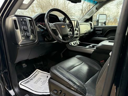 Used 2019 Chevrolet Silverado 2500 LTZ w/ Custom Sport Edition image 16