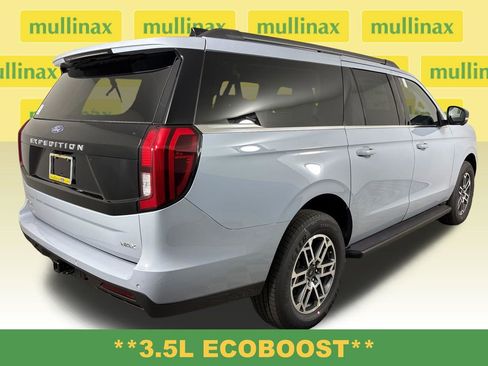 New 2026 Ford Expedition Max Active RWD image 4