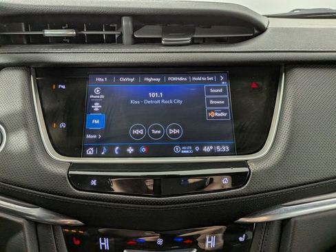 Certified 2023 Cadillac XT5 Luxury w/ LPO, Floor Liner Package image 21