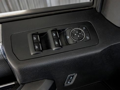 Used 2017 Ford F150 XLT w/ Equipment Group 302A Luxury AWD/4WD image 43