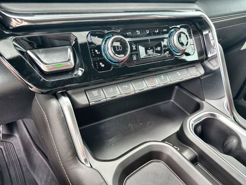 New 2026 GMC Sierra 2500 Denali Ultimate AWD/4WD image 27