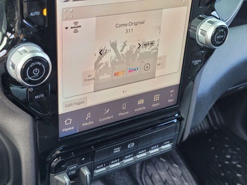 New 2026 RAM 3500 Tradesman image 15