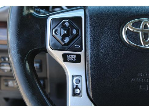 Used 2017 Toyota Tundra Limited image 18