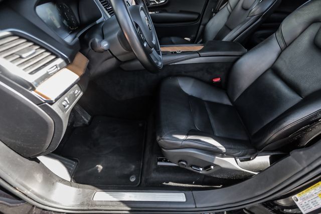 Used 2021 Volvo XC90 T6 Momentum AWD/4WD image 49