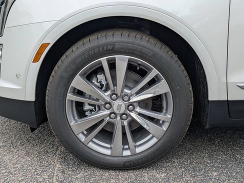 New 2026 Cadillac XT5 Premium Luxury w/ Driver Assist Package FWD image 14