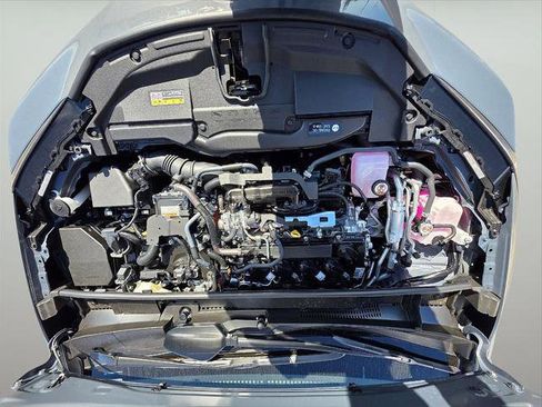 New 2026 Toyota Prius Plug-In Hybrid FWD image 29