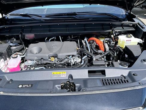 New 2026 Toyota Highlander Limited AWD/4WD image 16