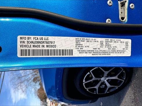 Used 2024 Jeep Compass Latitude image 62