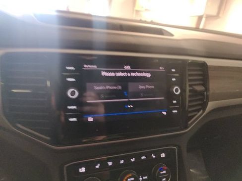 Used 2023 Volkswagen Atlas SEL AWD/4WD image 28