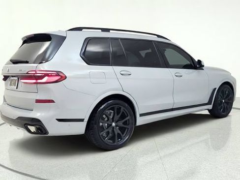 Used 2025 BMW X7 xDrive40i w/ Executive Package AWD/4WD image 12