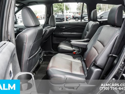 Used 2022 Honda Pilot Black Edition image 23