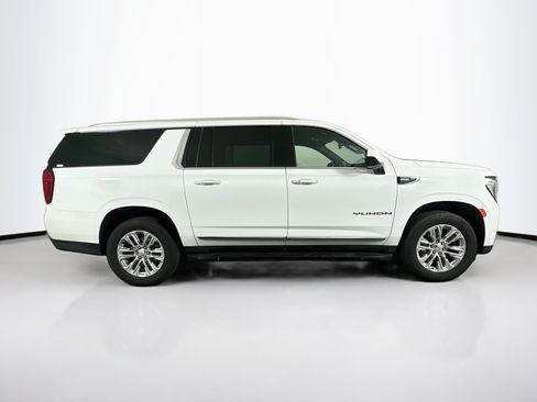Used 2024 GMC Yukon XL SLT RWD image 10