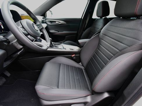 New 2025 Dodge Hornet GT w/ Cold Weather Group image 11