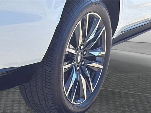 Used 2024 Cadillac Escalade Sport w/ Touring Package image 13