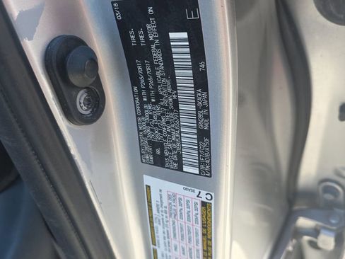 Used 2018 Toyota 4Runner TRD Off-Road image 21