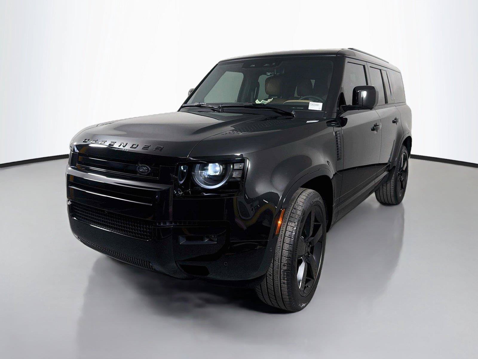 New 2026 Land Rover Defender 130 X-Dynamic SE AWD/4WD image 1
