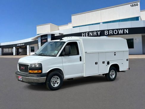 New 2025 GMC Savana 3500 w/ Power Convenience Package RWD image 1