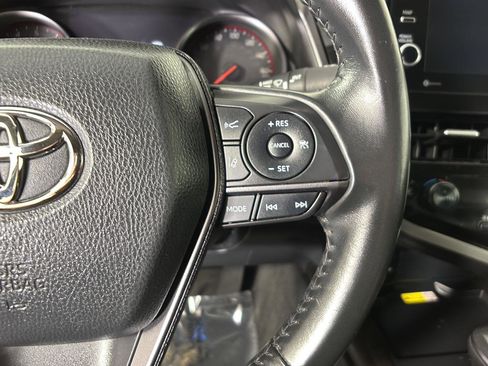 Used 2024 Toyota Camry XSE FWD image 29